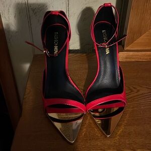 Dress shoes, size 10, hot pink gold toe. New!
